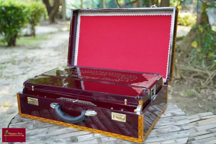 4 Line 13 Scale Changer Professional Harmonium Available  in "Premier Star Reeds" 440 / 432 Hz Tune, 37 Movable Keys - MAYAPURSTORE 